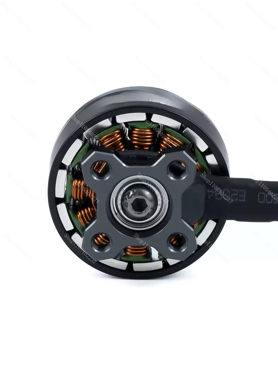 2207 V2 borstelloze motor voor - Drone Cinematic recensie en prijs
